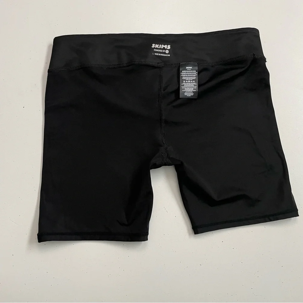 Skims Biker Shorts Boxer High Performance Athletic Shaper Exercise Black